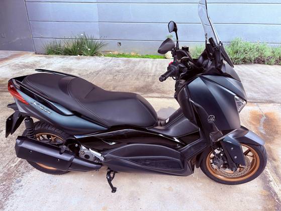 YAMAHA XMAX ABS 